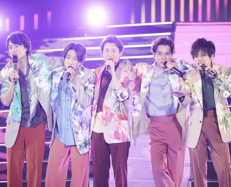 嵐、2026年春で活動終了へ “祝祭と別れ”を彩るラストツアー決定 再集結がもたらす経済波及と新たな希望