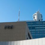 NHKネット受信料月1100円　スマホ持つだけで対象？契約は解約できる？