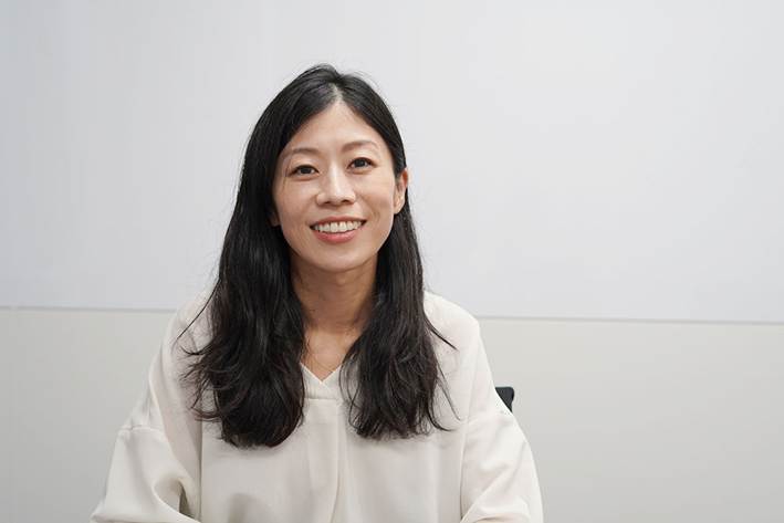 築野靖子