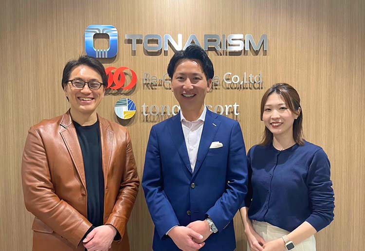 トナリズム株式会社 代表者:代表取締役 新川裕也さん