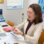 浅川ふみ氏