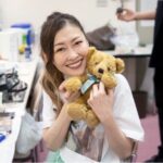 中山美穂「香典トラブル」の裏に“母娘断絶”　数億円が消えた遺産と妹・忍の涙