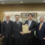 福井県 杉本達治知事が電撃辞職　“ふざけたつもりのメッセージ”の中身は？セクハラ疑惑が一気に炎上