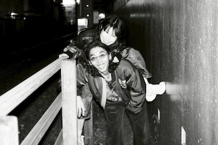 柄本時生とさとうほなみが結婚　36歳同学年カップルが入籍を発表　“俳優一家”と“ほな・いこか”の新夫婦誕生