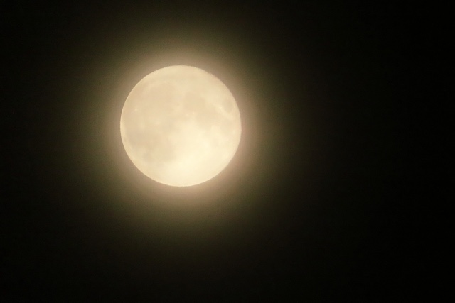 スーパームーン