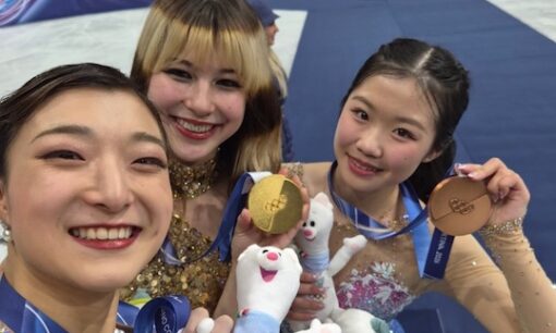 【五輪セルフィー騒動】坂本花織らが使った“非売品スマホ”が38万円転売…華やかな閉会式の裏側