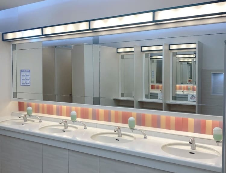 新百合丘オーパ廃棄コスメが建材に 愛着を繋ぐ驚きの再生術