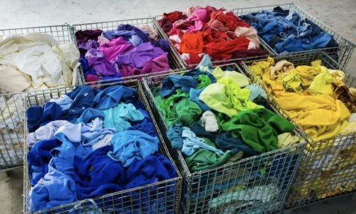 廃棄繊維を色で分けるcolourloopの独創的な循環経済