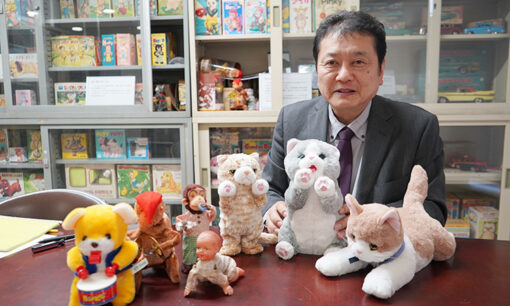 「壊れるからこそ、安全なんだ」。動く動物玩具のパイオニア・イワヤが守り抜く子供の命と全世代の笑顔