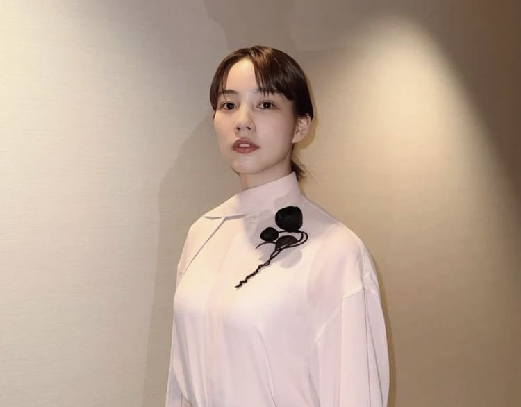 のんが紡ぐ坂本龍一の記憶と衣装を継ぐアップサイクル