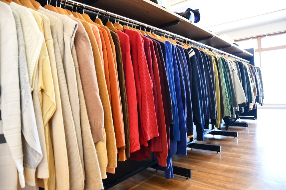 天使園プロジェクトの様子 服の陳列後