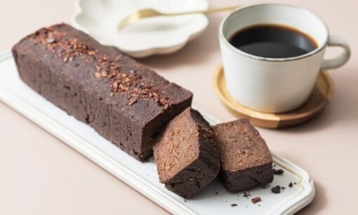 ヒダカラが挑む　おから再生活用と深山豆富店が作る究極のショコラ