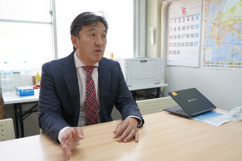 クラックス合同会社　吉岡代表