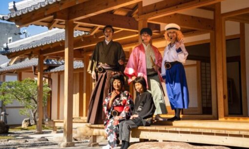 観光客が「主人公」になる。プレイングが地域の物語を体験に変える「エンタビ®」