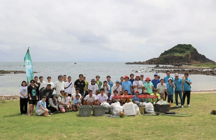 豊島が主導する海浜ゴミの回収から製品化までをつなぐ官民共創の循環型社会モデル