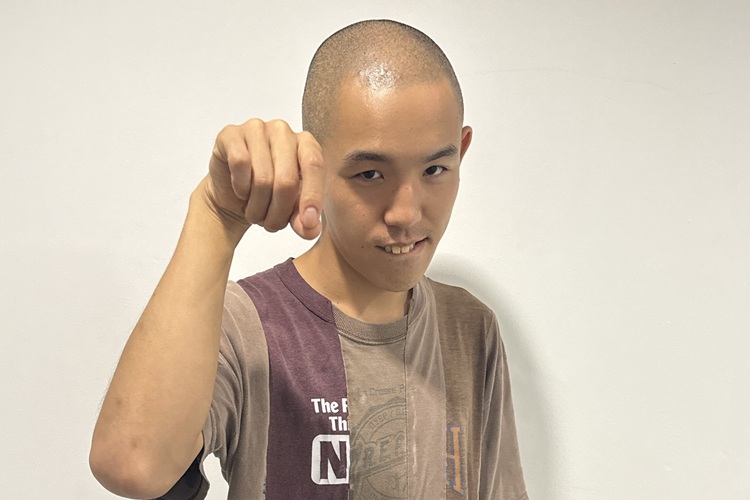 都築拓紀 四千頭身