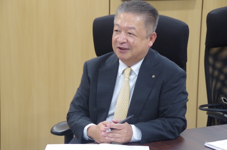富士産業株式会社・若山氏